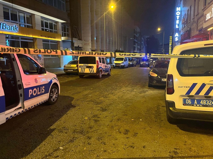 Pavyonda kanlı gece! Önce görüştüğü kadını öldürdü, sonra kendini vurdu - Resim: 4
