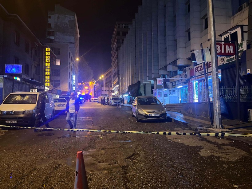 Pavyonda kanlı gece! Önce görüştüğü kadını öldürdü, sonra kendini vurdu - Resim: 1