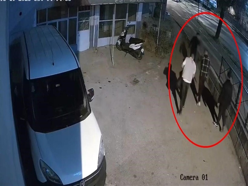 Eğlence mekanında kanlı kavga: Yardıma geldi, hayatını kaybetti! - Resim : 1
