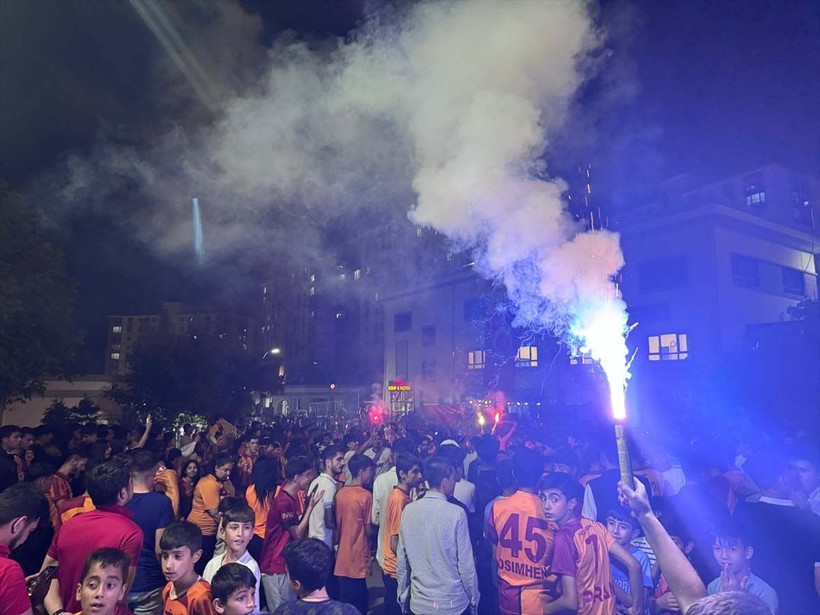 Ağrı'dan Tekirdağ'a şampiyonluk kutlaması! Yurdun dört bir yanında Galatasaraylı taraftardan kutlama - Resim: 42