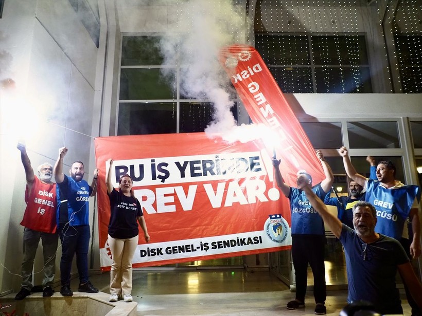 İzmir'de grev! 23 bin işçi meydanlara çıktı - Resim: 3