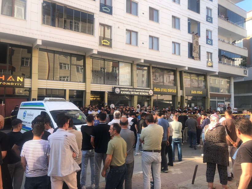 Tekirdağ'da kanlı hesaplaşma: İş insanı ofisinde başından vurularak öldürüldü - Resim : 1