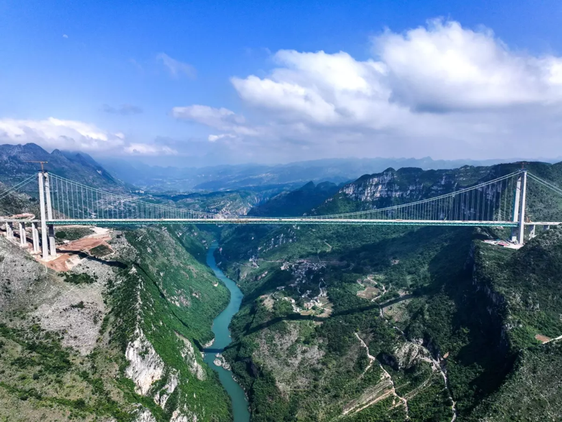 Göğe uzanan yol: Çin’in dev köprüsü rekor kırdı - Resim : 2