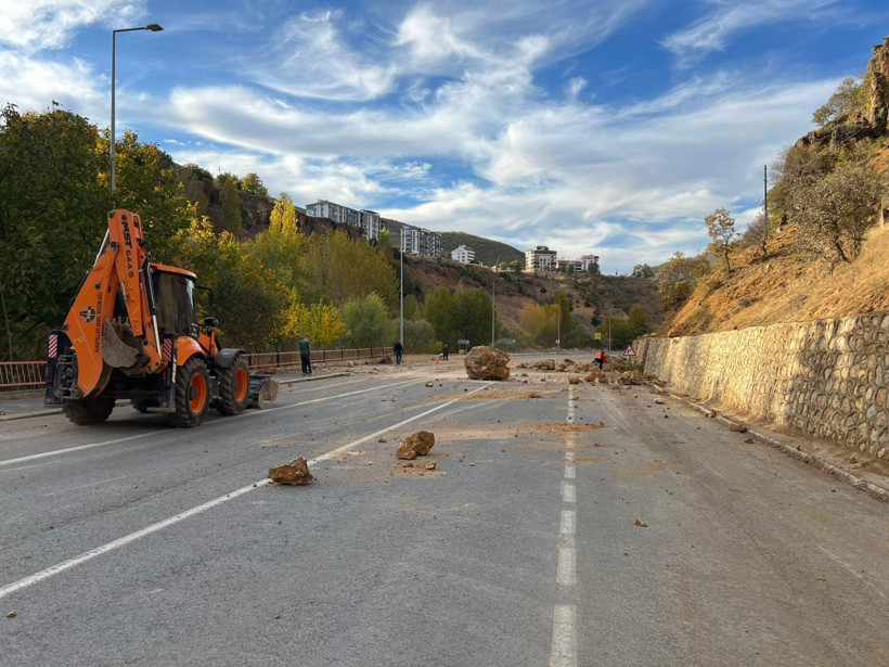 Kayalar için tedbir alınırken kopma yaşandı - Resim: 6