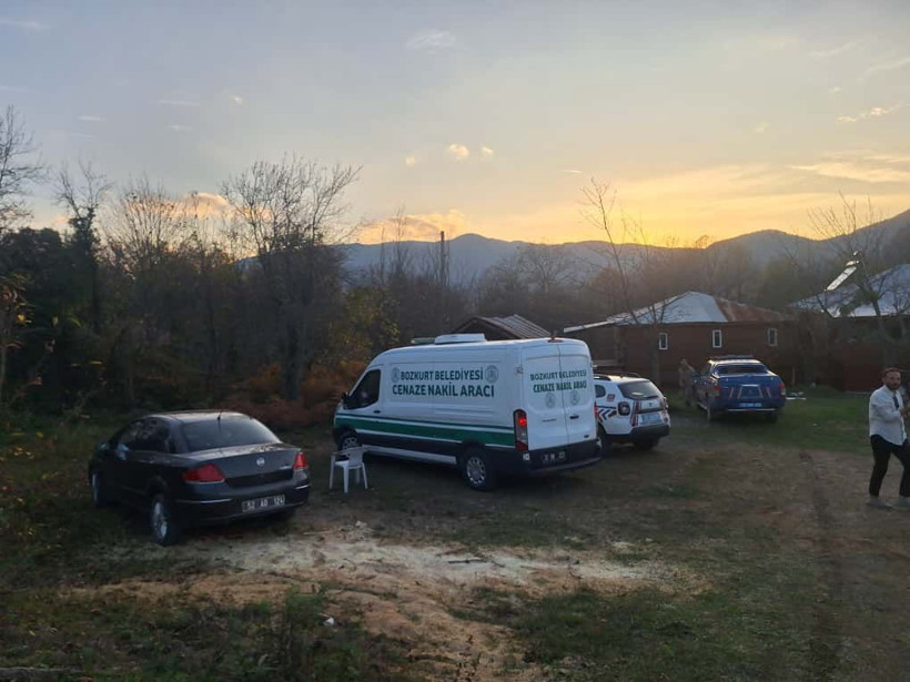 Kastamonu'da hayatını kaybeden anne-oğuldan ilk bulgu: Anne donarak öldü, Osman düşerek... - Resim: 3