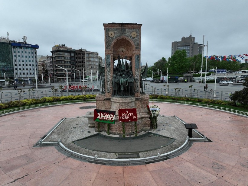 Taksim Meydanı boş kaldı - Resim: 1