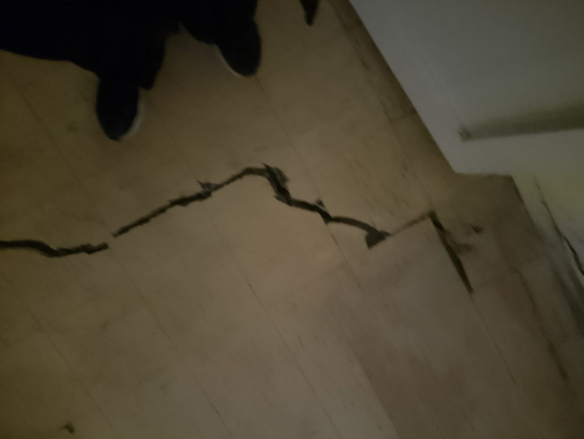 Beykoz'da duvarlarında çatlak oluşan 2 bina tahliye edildi - Resim: 8