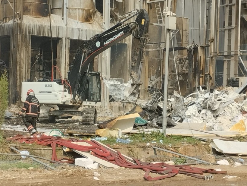 Sakarya'da makarna fabrikasında patlama! 2'si ağır 21 işçi yaralandı - Resim: 19