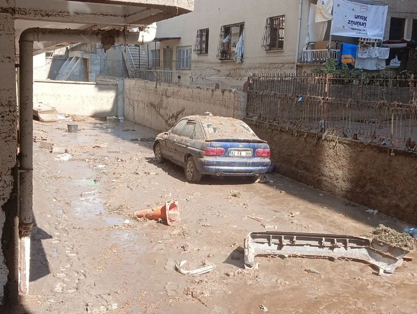 Ankara'da sel felaketi: Hasarın izi sabah ortaya çıktı - Resim: 4