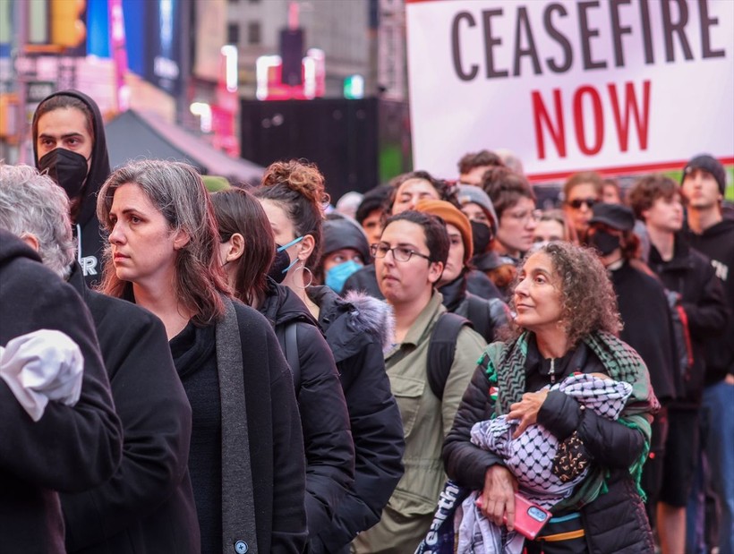 New York Gazze'de ölen binlerce bebek ve çocuk için sessiz yürüyüş yaptı - Resim: 6