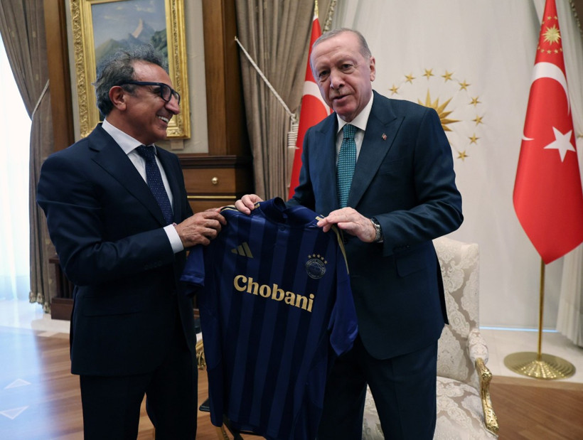 Cumhurbaşkanı Erdoğan Fenerbahçe'ye sponsor olan Chobani sahibi Hamdi Ulukaya'yı kabul etti - Resim : 2