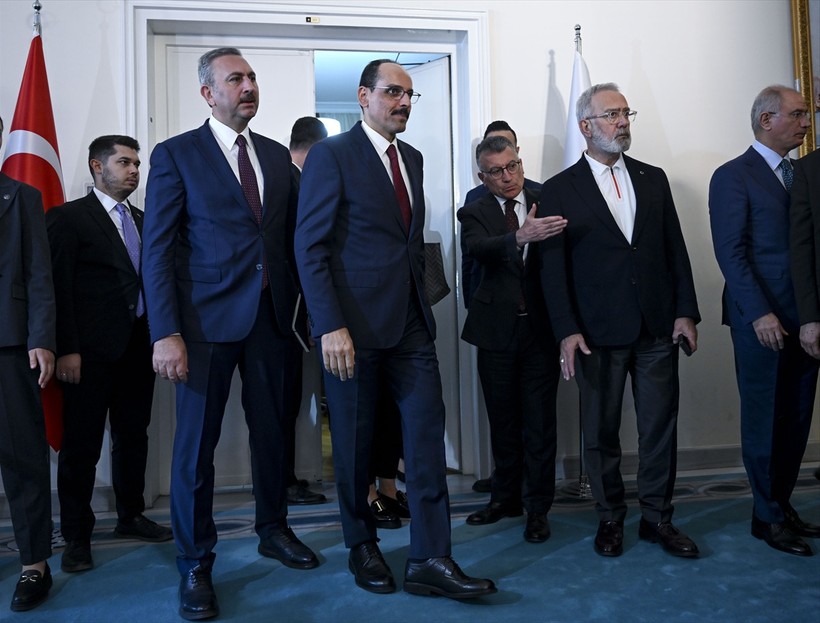 MİT Başkanı İbrahim Kalın, önce Bahçeli sonra AK Parti ve DEM ile görüştü - Resim : 3