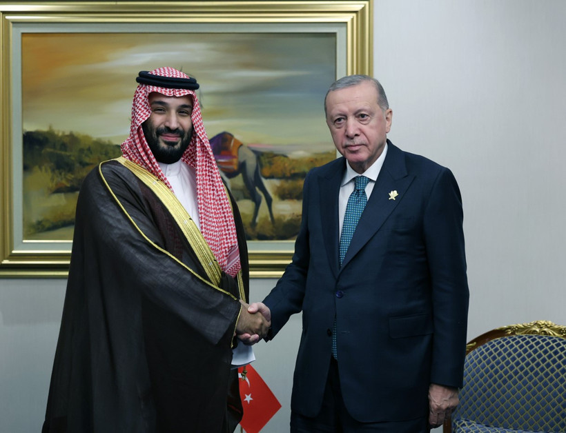 Cumhurbaşkanı Erdoğan'dan Katar'da diplomasi trafiği - Resim : 4