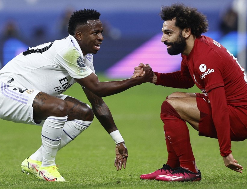 UEFA Şampiyonlar Ligi'nde çeyrek finale yükselen son takımlar Real Madrid ve Napoli oldu - Resim: 6