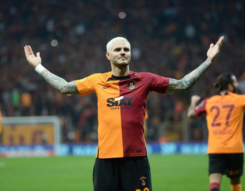 Galatasaray'ın şampiyonluk kutlamalarında Simge Sağın sürprizi! Icardi bayram edecek - Resim: 4