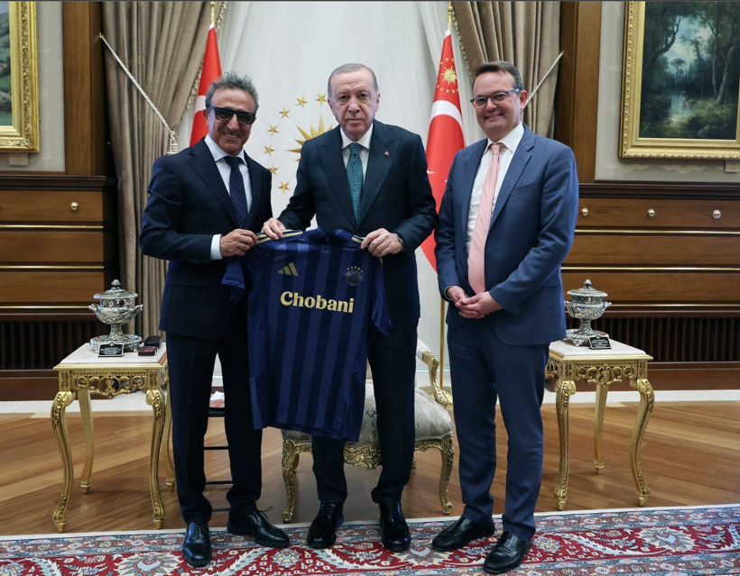 Cumhurbaşkanı Erdoğan Fenerbahçe'ye sponsor olan Chobani sahibi Hamdi Ulukaya'yı kabul etti - Resim : 3