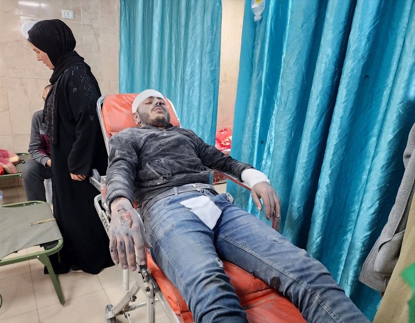 İsrail savaş uçakları sivillerin evlerini bombalıyor! Çok sayıda ölü ve yaralı var - Resim: 21