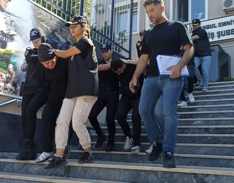 Önce öldürdüler sonra temizlediler! Anne ve 2 oğlu gözaltında - Resim : 2