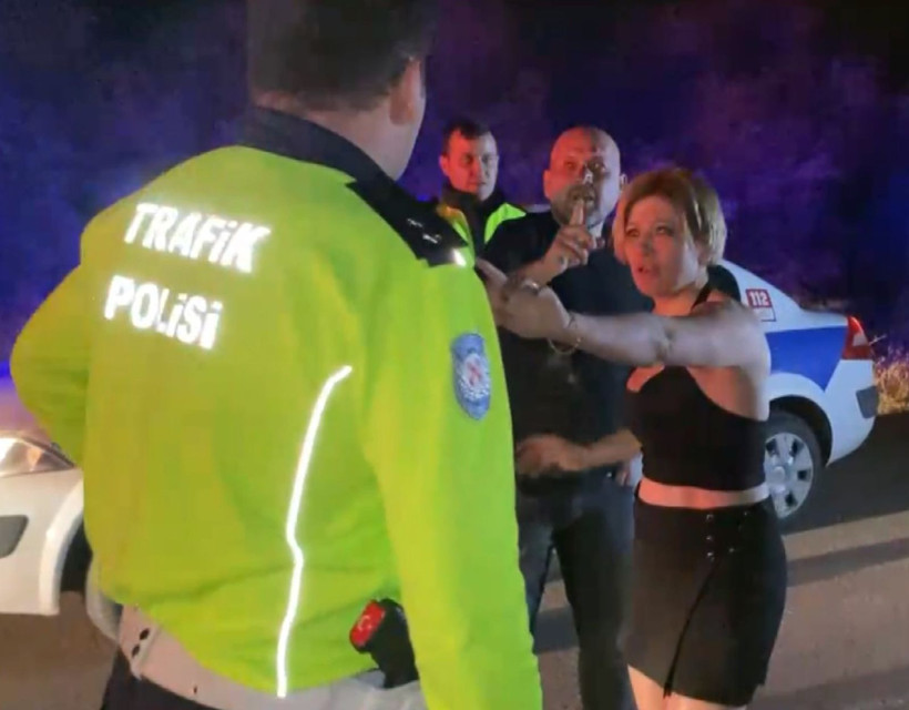 "Sıkacağım size, babam savcı" deyip polisi tehdit ettiler! Polise zor anlar yaşatan çift tutuklandı - Resim: 1