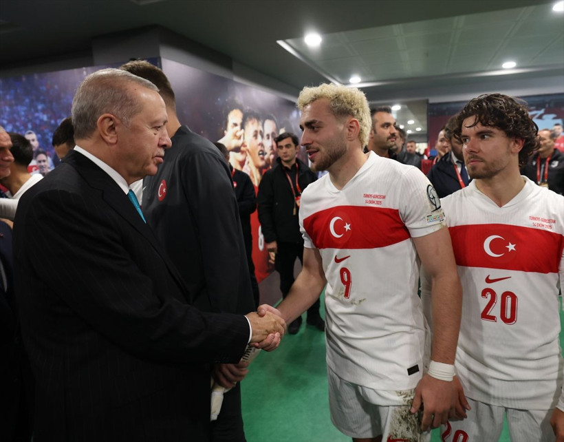 Cumhurbaşkanı Erdoğan milli takım oyuncularını tebrik etti - Resim: 2