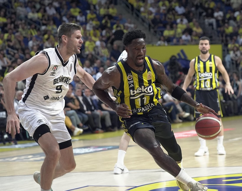 Fenerbahçe Beko Beşiktaş Fibabanka karşısında final serisinde durumu 2-0'a getirdi - Resim : 3