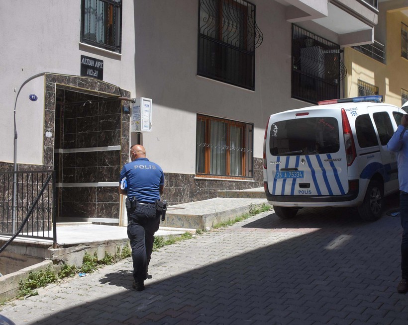 Kızını boğarak öldüren anneye yeniden yargılamada 16 yıl 8 ay hapis - Resim : 1