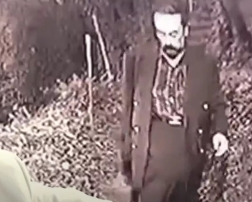 Adnan Oktar ve 'Kedicikler' paket olmuştu! Gözaltı sırasında çekilen görüntüler paylaşıldı - Resim: 13