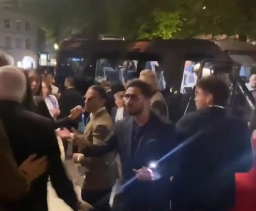 Nusret, Şampiyonlar Ligi finalinin partisinden kovuldu - Resim : 1