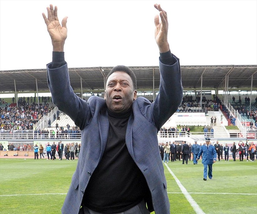 Pele böyle bir yıldızdı! Savaşı durdurdular... - Resim: 11
