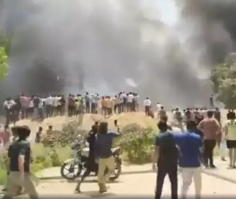 Hindistan'da yolcu uçağı düştü! 242 yolcu bulunuyordu: Kurtulan yok gibi görünüyor - Resim : 4