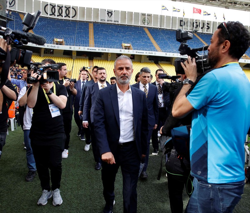 Fenerbahçe Teknik Direktörü İsmail Kartal, Süper Kupa finali hakkında konuştu - Resim : 6