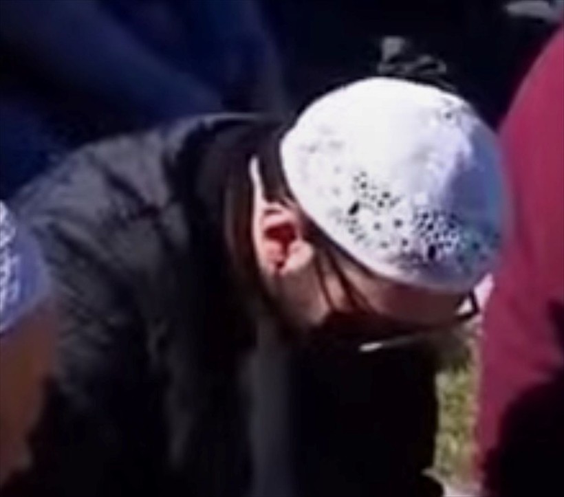 Gülen'in cenazesine katılanlar yüzlerini maske ve gözlükle gizledi - Resim: 18