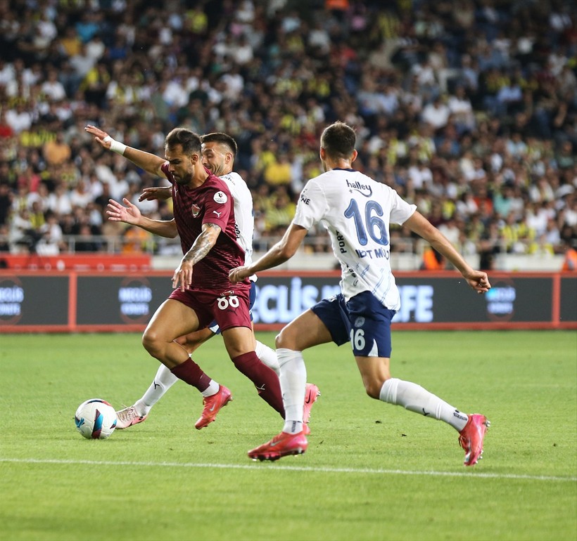 Fenerbahçe, küme düşen Hatay'dan 4 gol yedi - Resim : 3