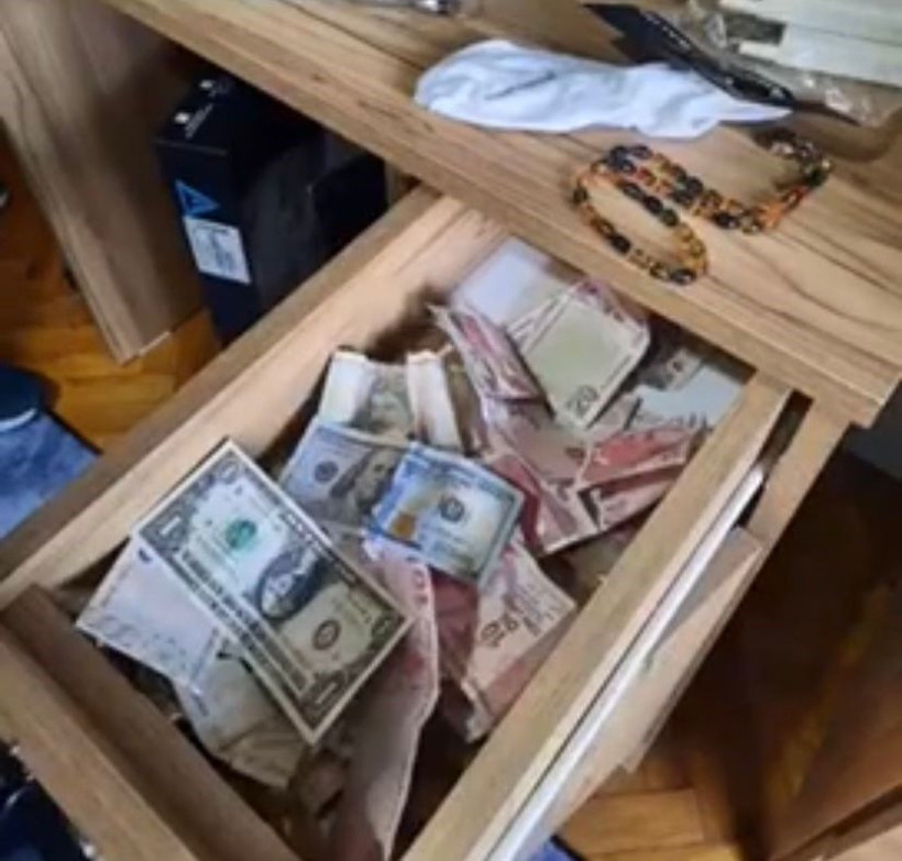 'Büyü yapma' ilanıyla yüzlerce kişiyi 1 milyondan fazla dolandırdılar! Paraları eğlence mekanlarında yediler! - Resim: 4