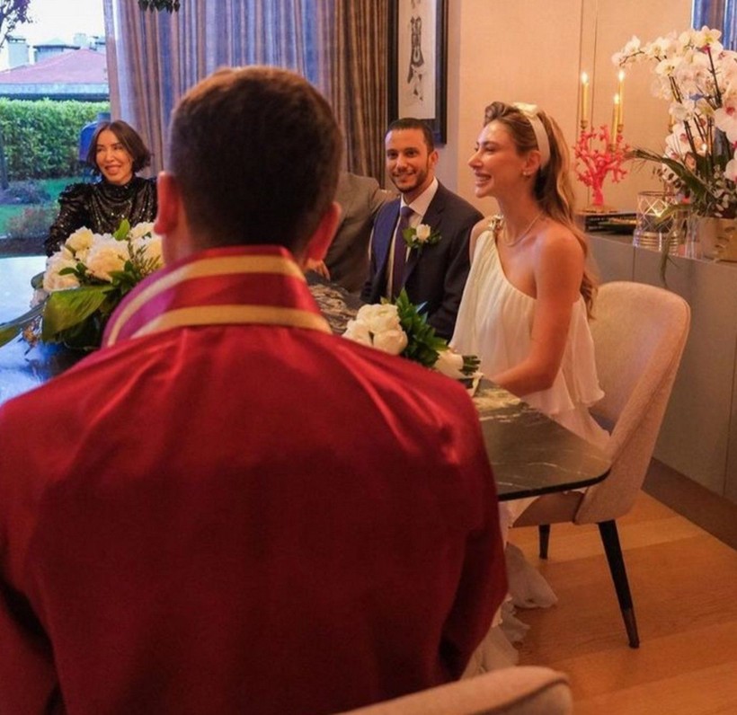 Mısırlı milyarder sevgilisi ile Avukat Altın Mimir'in evinde nikah kıyan Şeyma Subaşı evliliğinde dikkat çeken detay! "Yok artık!" - Resim: 5