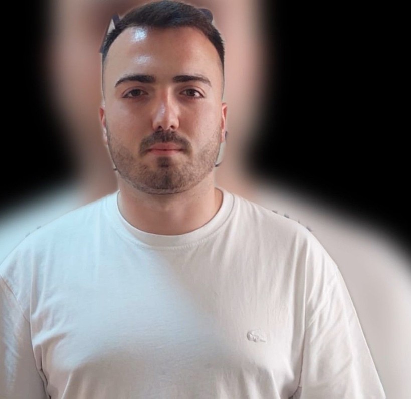 Taksim Meydanı’nda “zincirleme kapkaç” kamerada: 2 günde 6 telefon çaldılar - Resim: 7