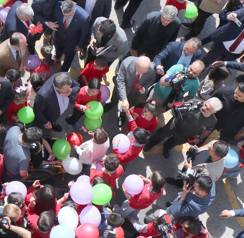 Bakan Tekin'den sınıf öğretmenine sürpriz doğum günü kutlaması - Resim: 6