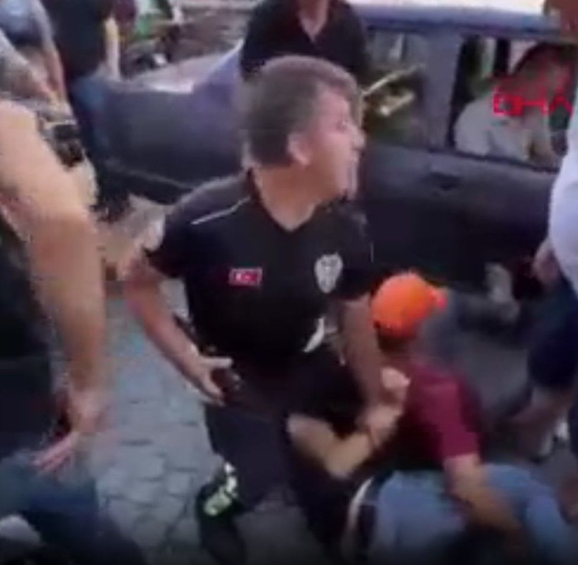 Türkiye Manisa'da dini nikahlı kocası tarafından dövülen Sude Naz'a ağladı: Bebeği aldıracağım - Resim: 10