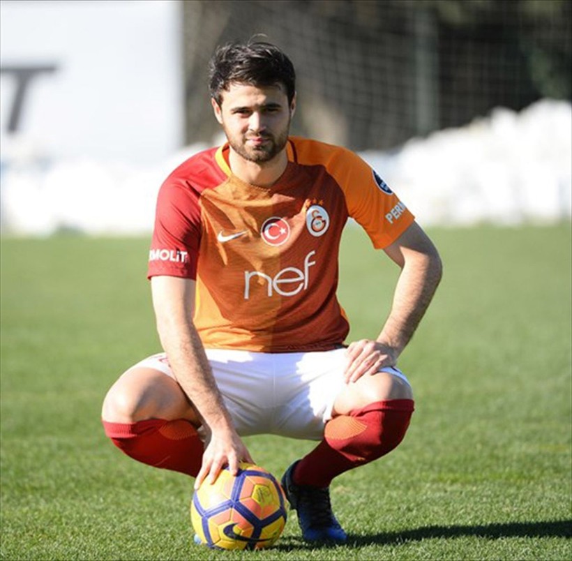 Ahmet Çalık unutulmuyor! Trafik kazasında kaybetmişti - Resim: 12