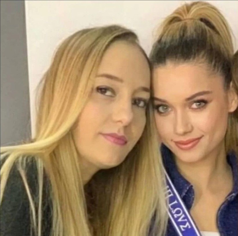 Afra Saraçoğlu'nun annesiyle fotoğrafı ortaya çıktı - Resim: 3