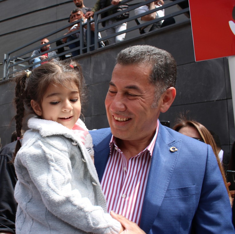 Nevşehir'de konuşan ATA İttifakı cumhurbaşkanı adayı Sinan Oğan: İkinci tura biz kalacağız - Resim : 4