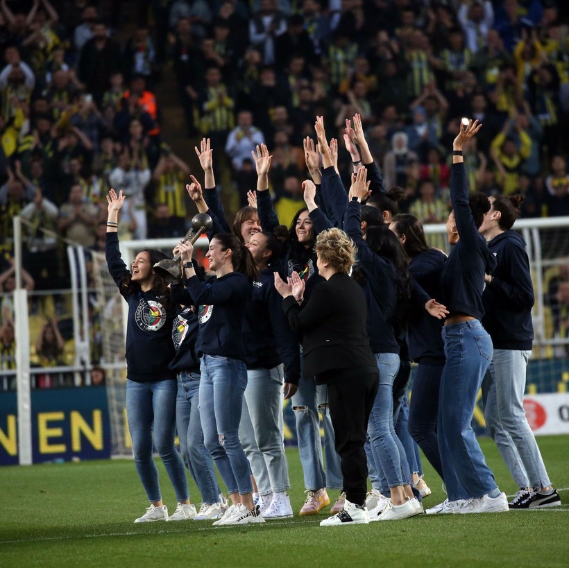 Fenerbahçe büyük fırsat tepti! Bu kez son dakikada yıkıldı - Resim: 18