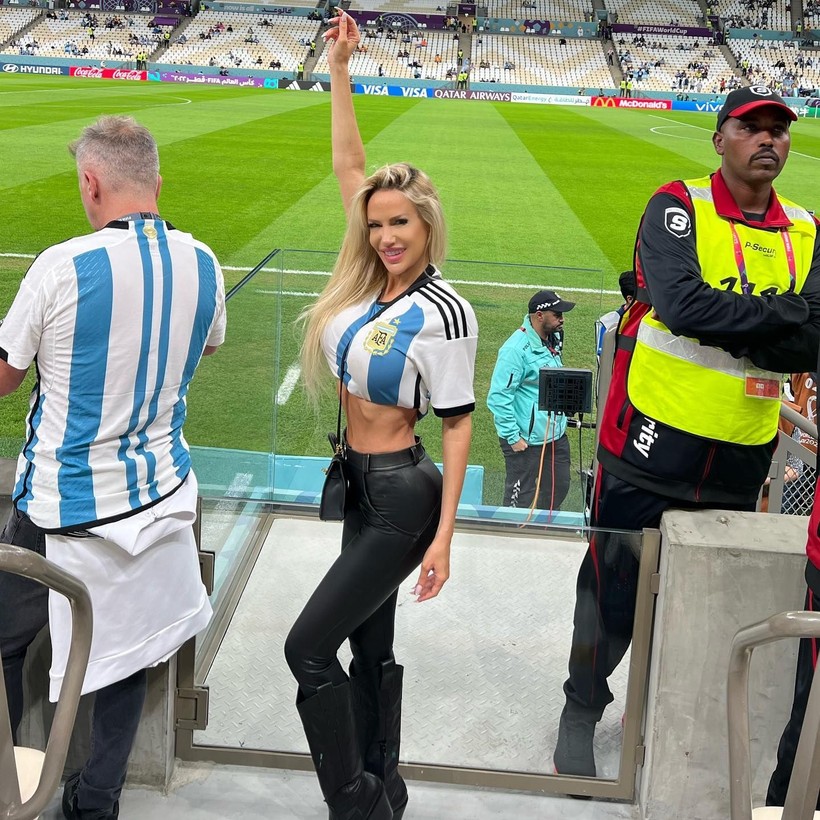 Arjantinli model Luciana Salazar: Dünya Kupası'nı kazanırsak sokaklarda çırılçıplak koşacağım - Resim: 4