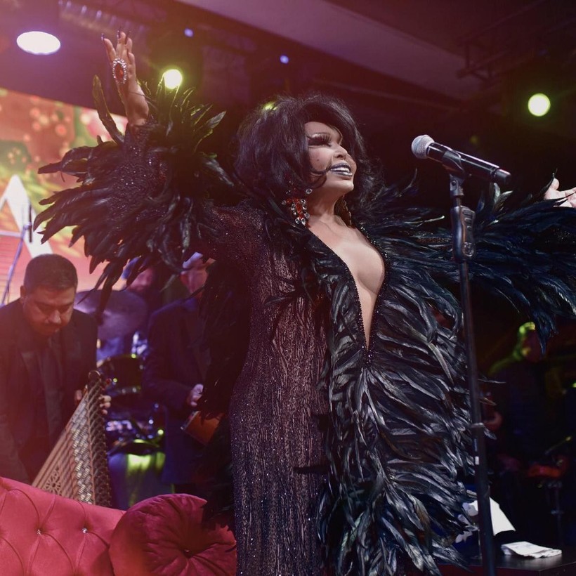 Bülent Ersoy'un hayatı film oluyor - Resim: 4