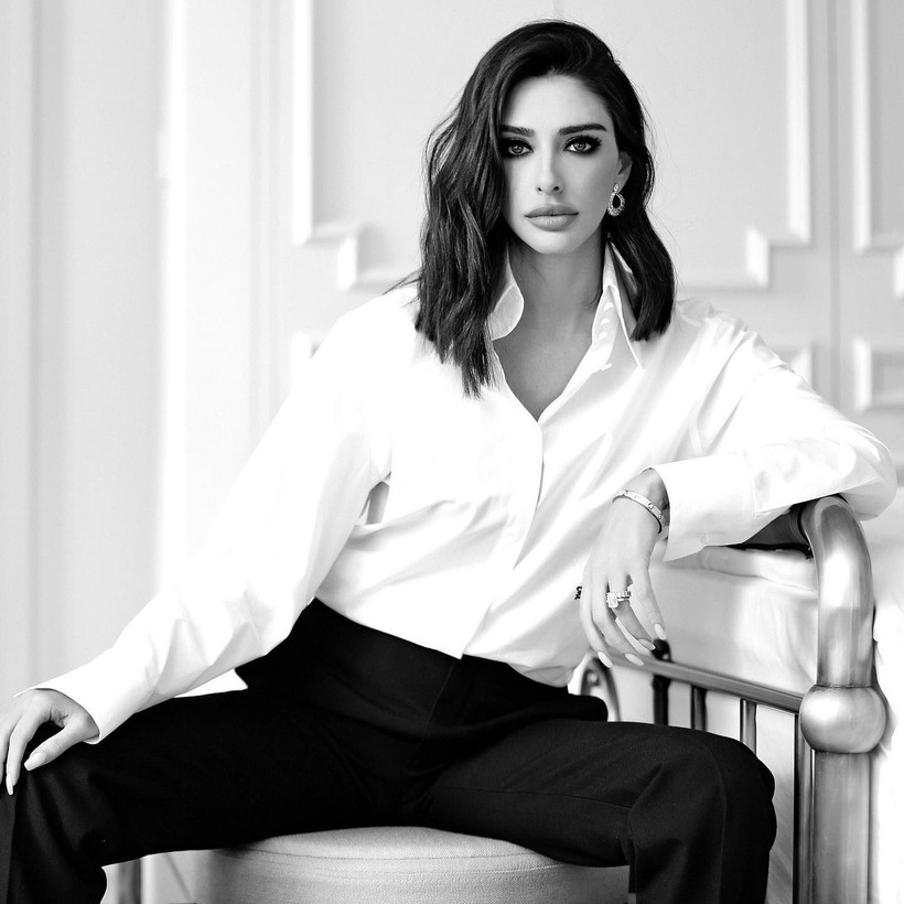 Arda Turan'ın eşi Aslıhan Doğan Turan'dan sürpriz kariyer: Moda programında Hakan Akkaya ile jüri üyesi olacak - Resim: 5