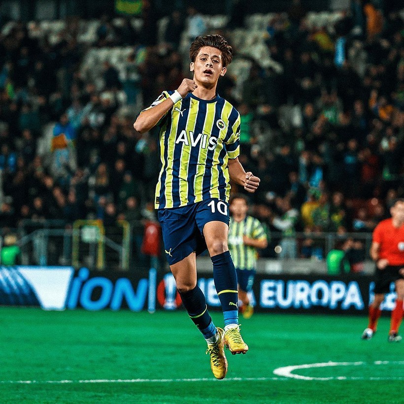İtalya Milli Takımı'nın eski yıldızı Cassano, Fenerbahçe'nin genç yıldızı Arda Güler'i öve öve bitiremedi - Resim: 7