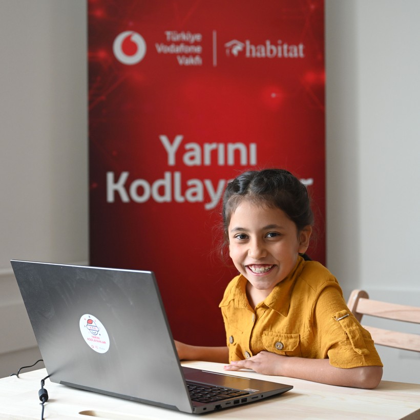 Vodafone Vakfı 'Yarını Kodlayanlar' ile 400 Bini Aşkın Çocuğa Ulaştı - Resim : 3