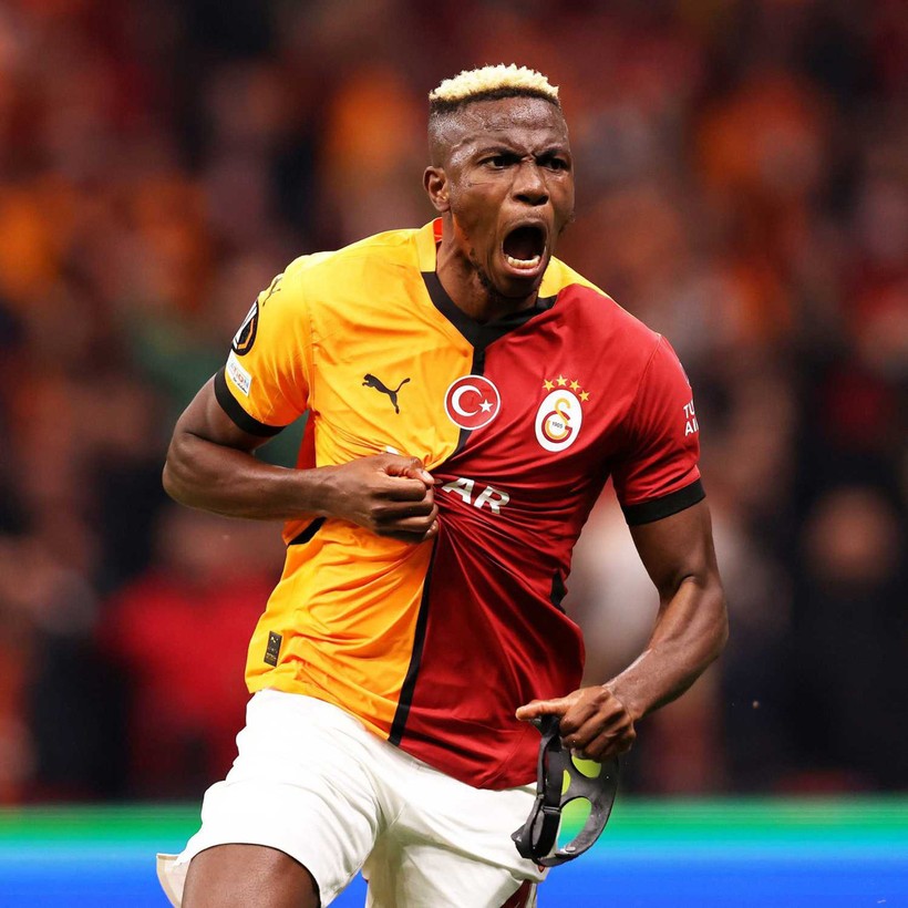 Victor Osimhen adım adım Galatasaray'a! Yeni maaşı dudak uçuklattı - Resim : 1