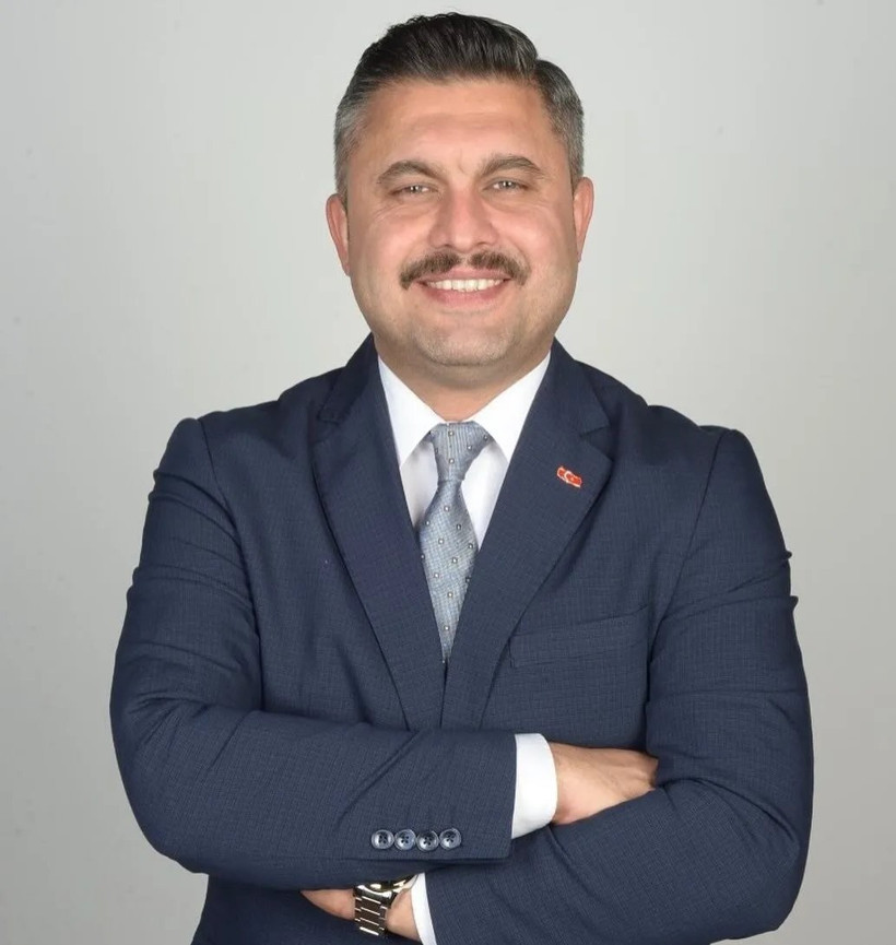 Şile Belediyesi'ne operasyon: Başkan dahil 6 kişi gözaltında - Resim : 1
