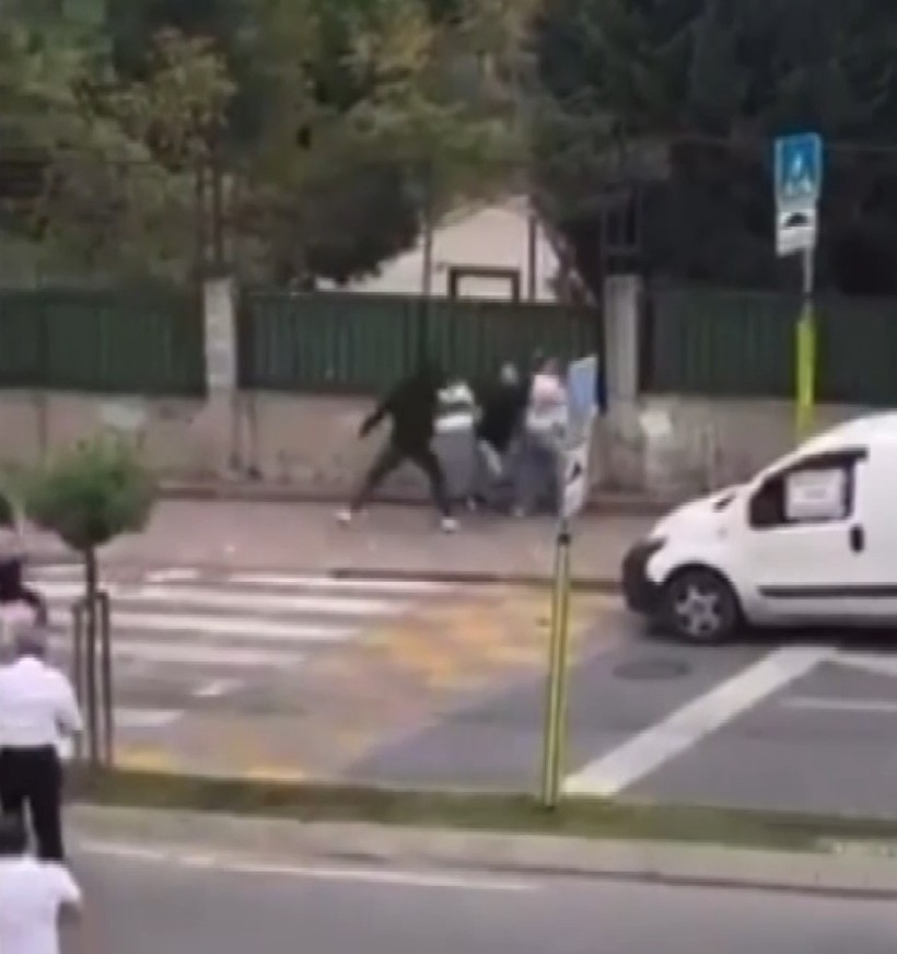 Sokak ortasında rastgele 3 kişiyi bıçaklayan şahıs cezaevine gönderildi: Sorguda verdiği ifade kan dondurdu! - Resim : 2